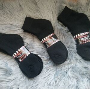 BOY athletic crew socks NWT